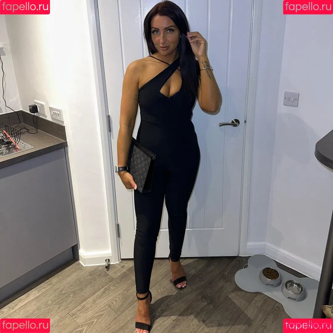Popping Candy Onlyfans Photo Gallery 