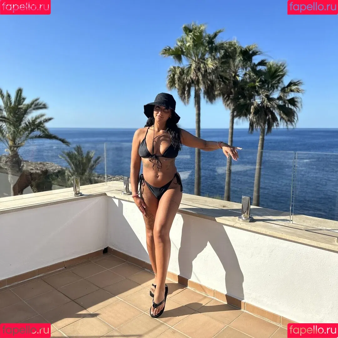 Popping Candy Onlyfans Photo Gallery 