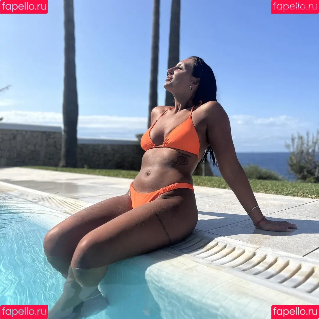 Popping Candy Onlyfans Photo Gallery 