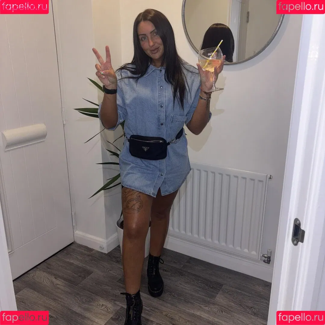 Popping Candy Onlyfans Photo Gallery 
