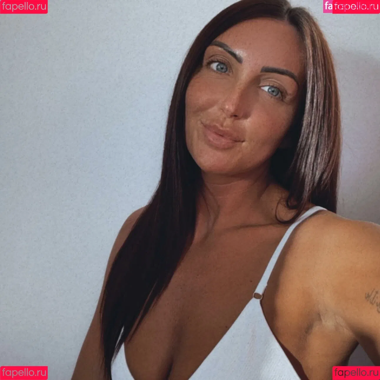 Popping Candy Onlyfans Photo Gallery 