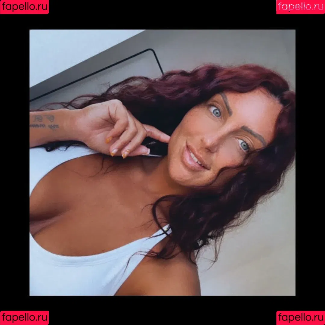 Popping Candy Onlyfans Photo Gallery 