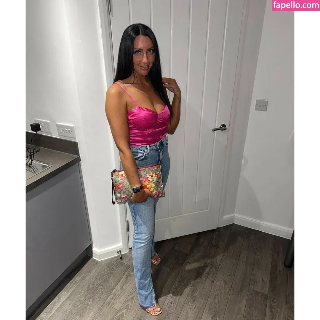 Popping Candy Onlyfans Photo Gallery 