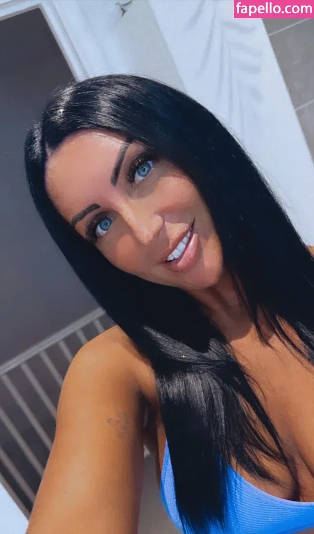 Popping Candy Onlyfans Photo Gallery 