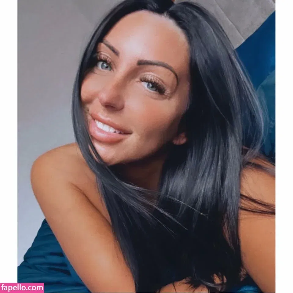 Popping Candy Onlyfans Photo Gallery 