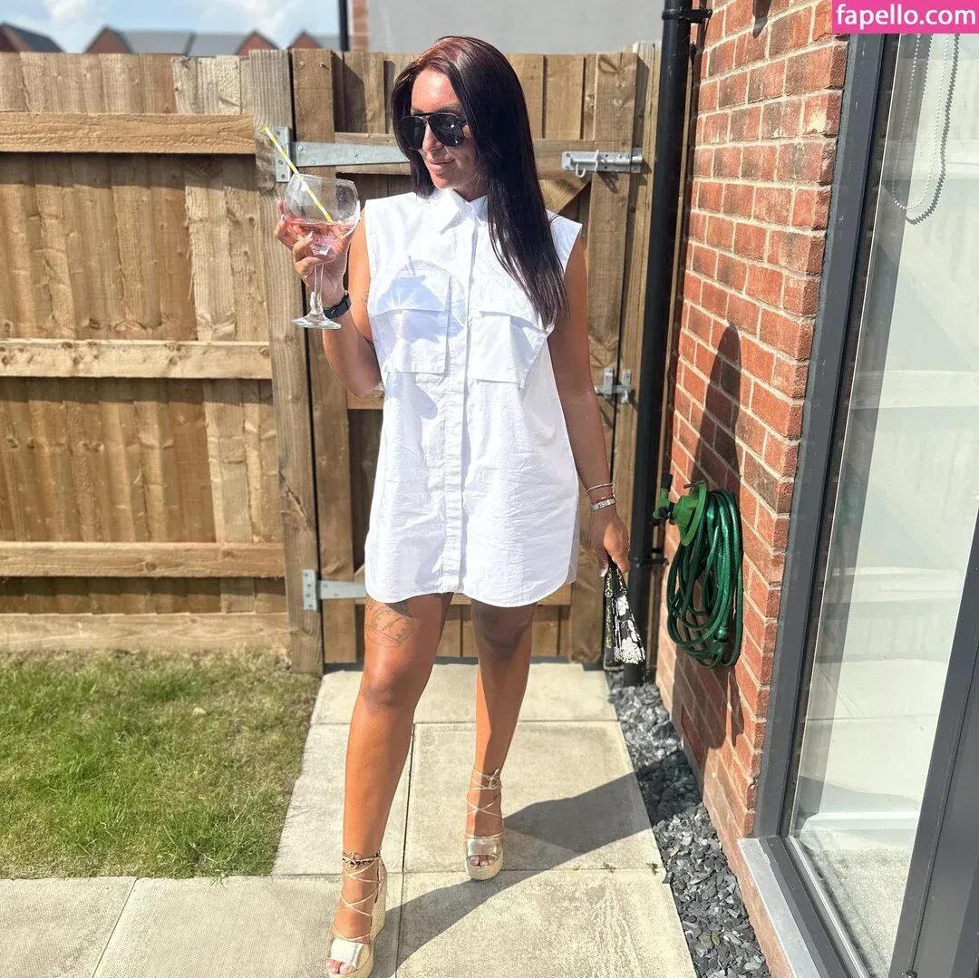 Popping Candy Onlyfans Photo Gallery 