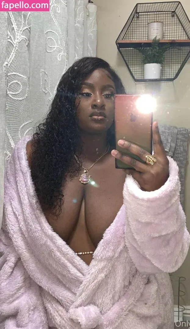 Noire Onlyfans Photo Gallery 