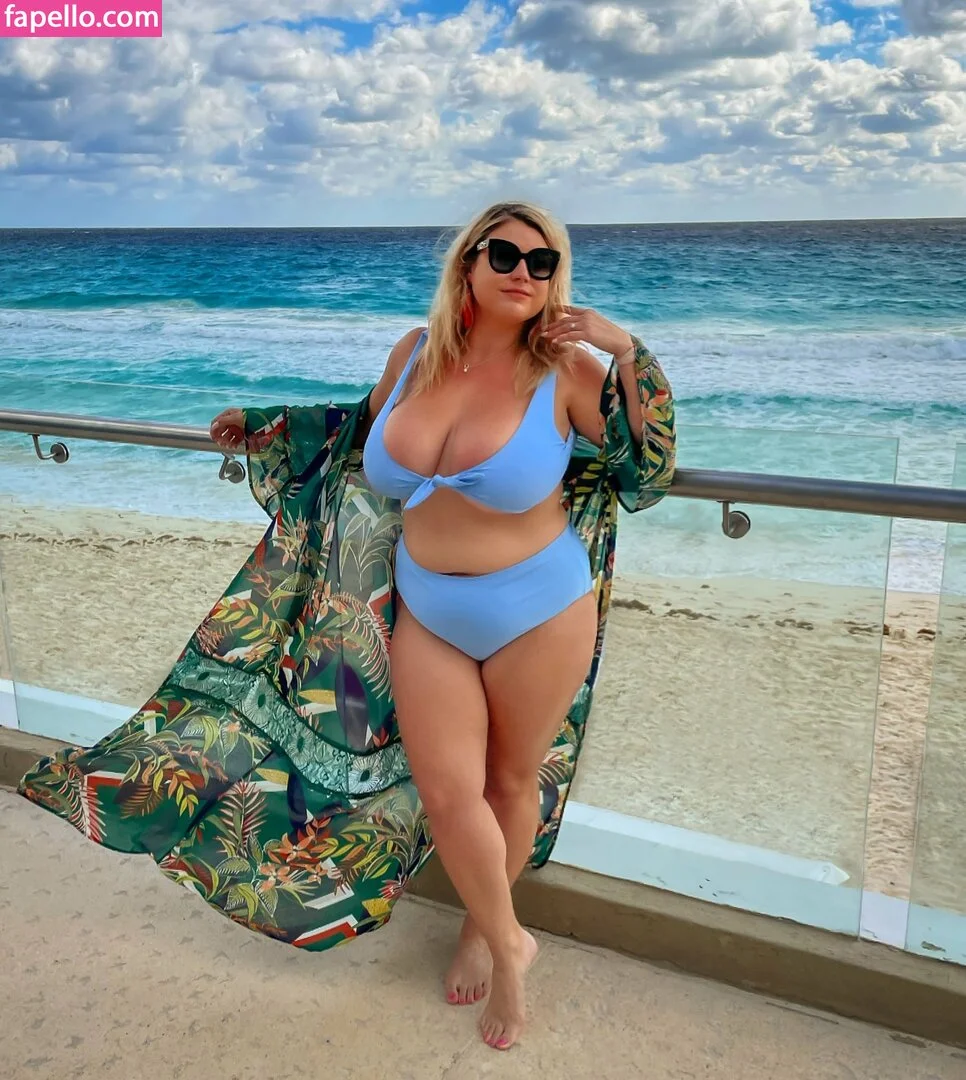 Traveling Hoppy Onlyfans Photo Gallery 