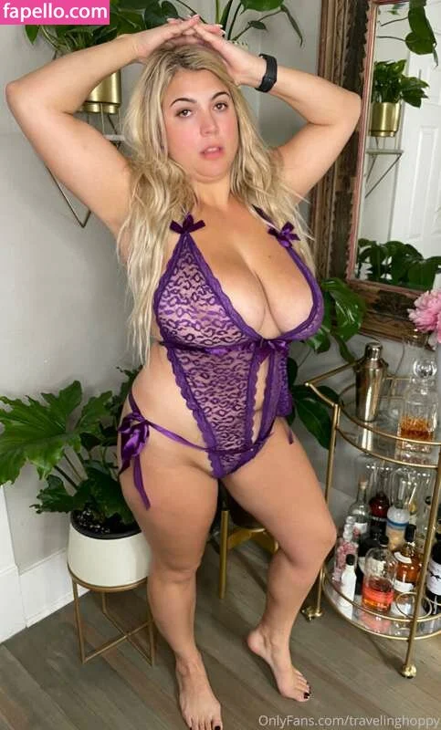 Traveling Hoppy Onlyfans Photo Gallery 