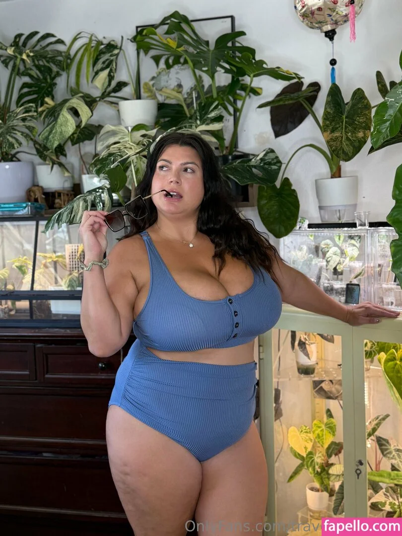 Traveling Hoppy Onlyfans Photo Gallery 