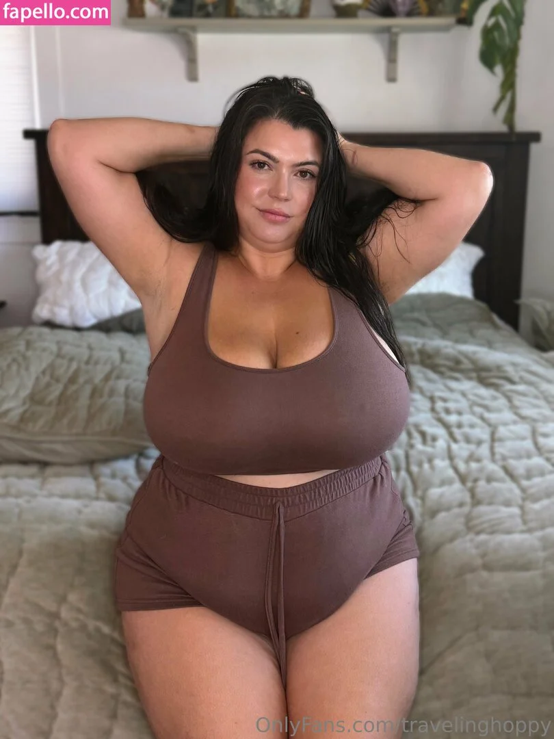 Traveling Hoppy Onlyfans Photo Gallery 