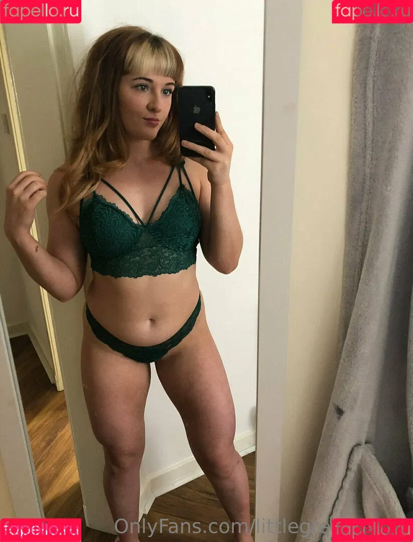 littlegreenghoul Onlyfans Photo Gallery 