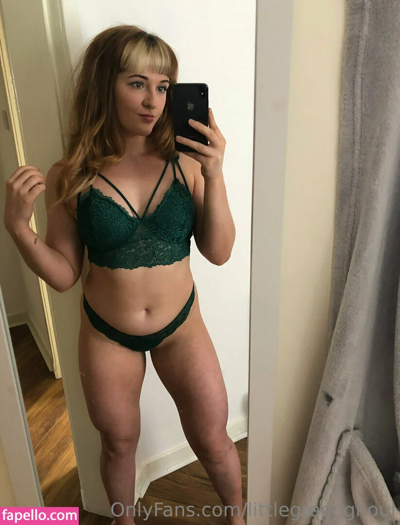 littlegreenghoul Onlyfans Photo Gallery 