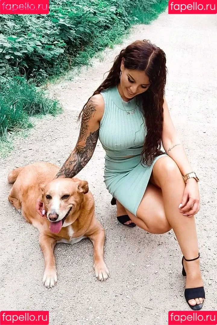 Jenny Frankhauser Onlyfans Photo Gallery 