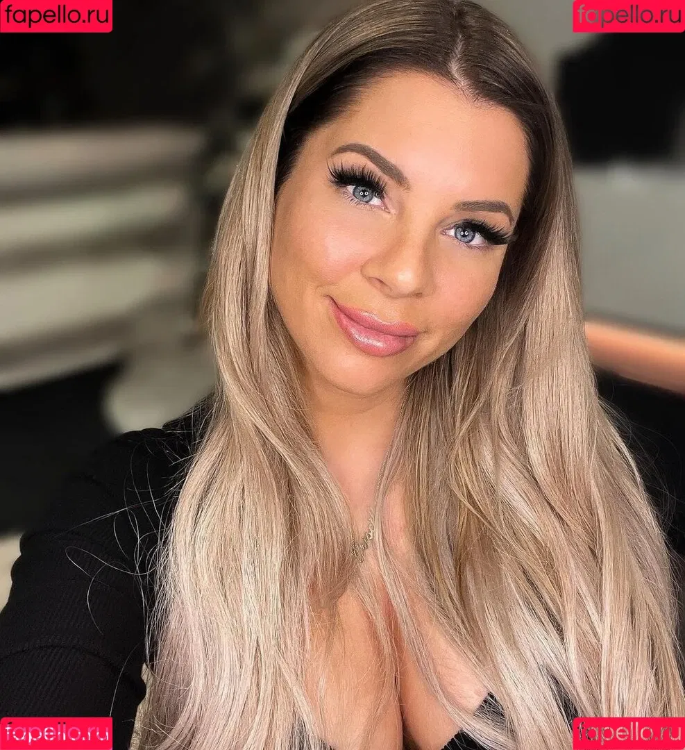 Jenny Frankhauser Onlyfans Photo Gallery 