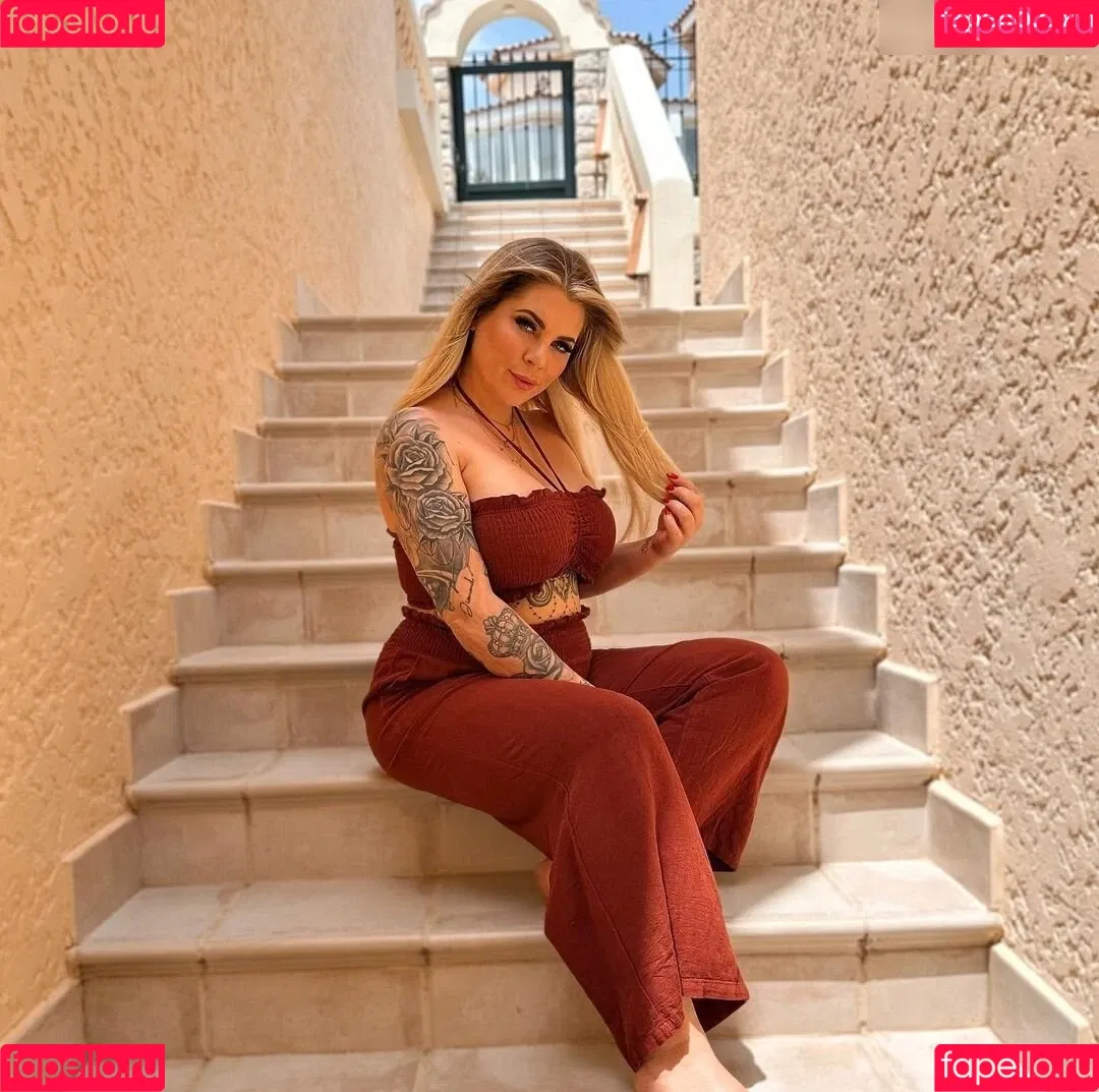 Jenny Frankhauser Onlyfans Photo Gallery 