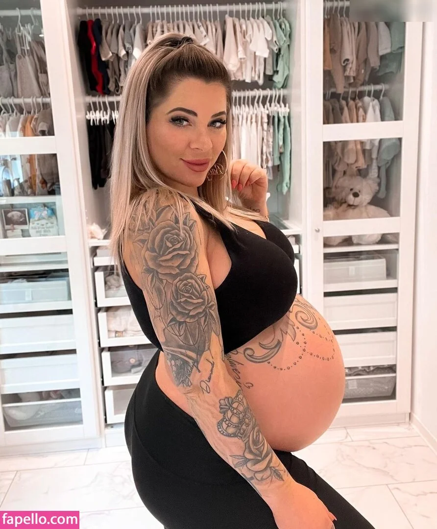 Jenny Frankhauser Onlyfans Photo Gallery 