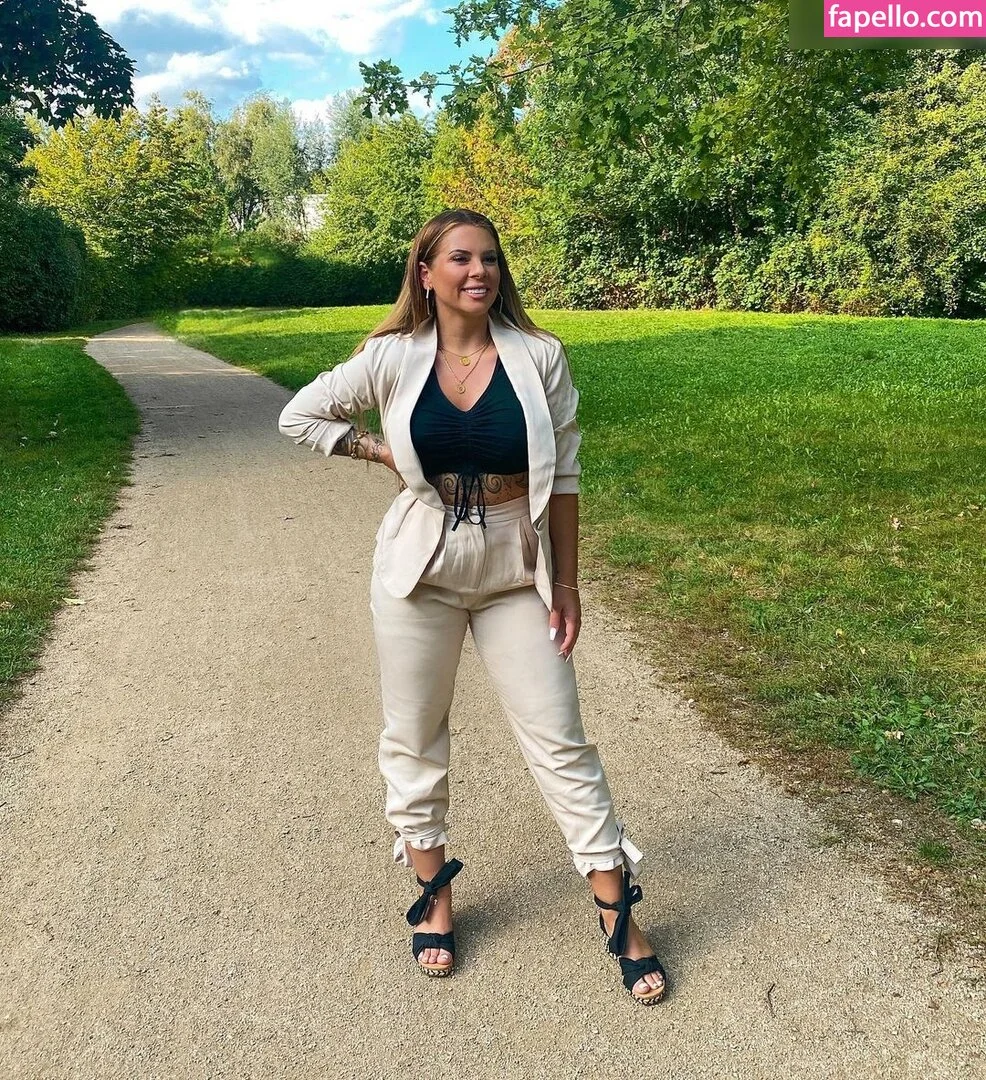 Jenny Frankhauser Onlyfans Photo Gallery 