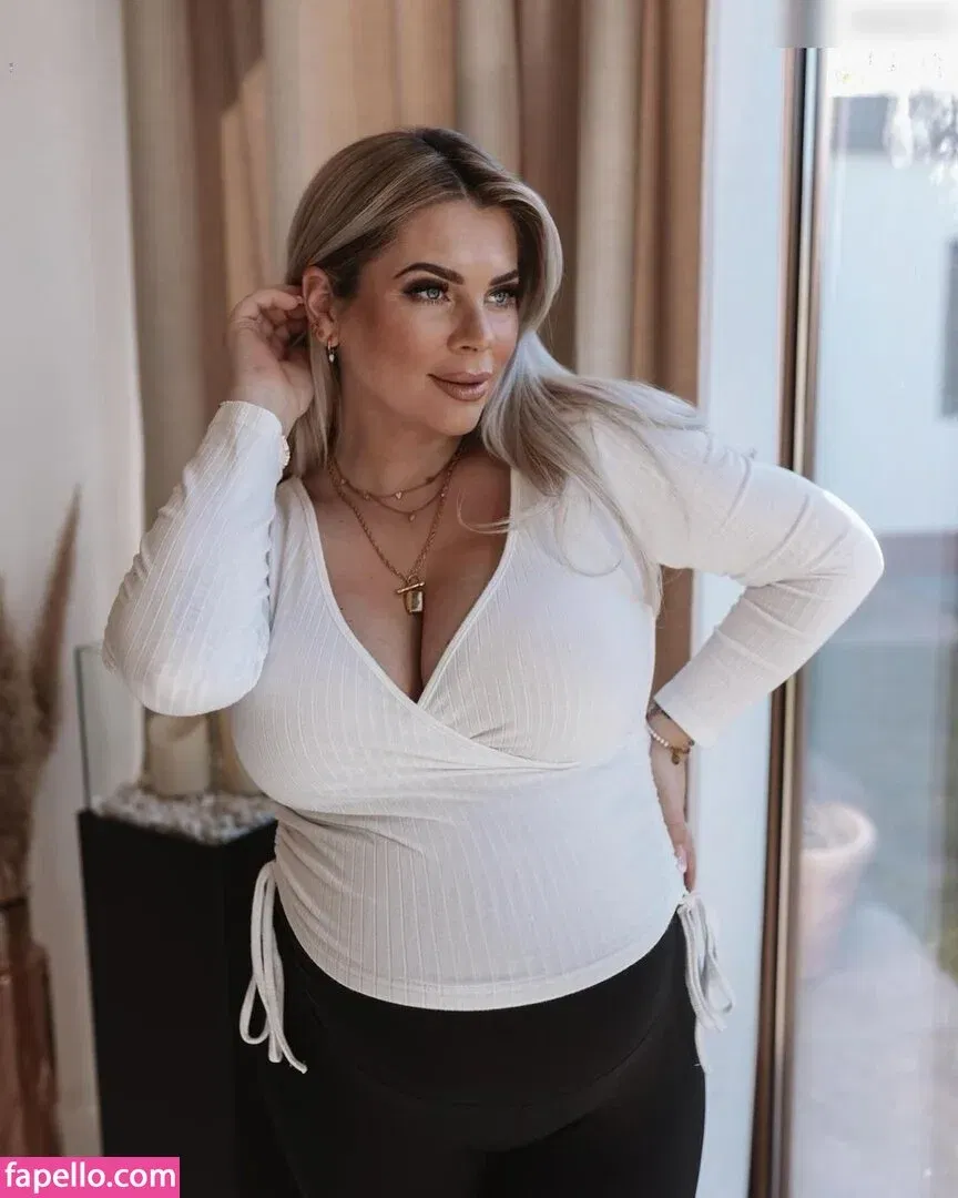 Jenny Frankhauser Onlyfans Photo Gallery 