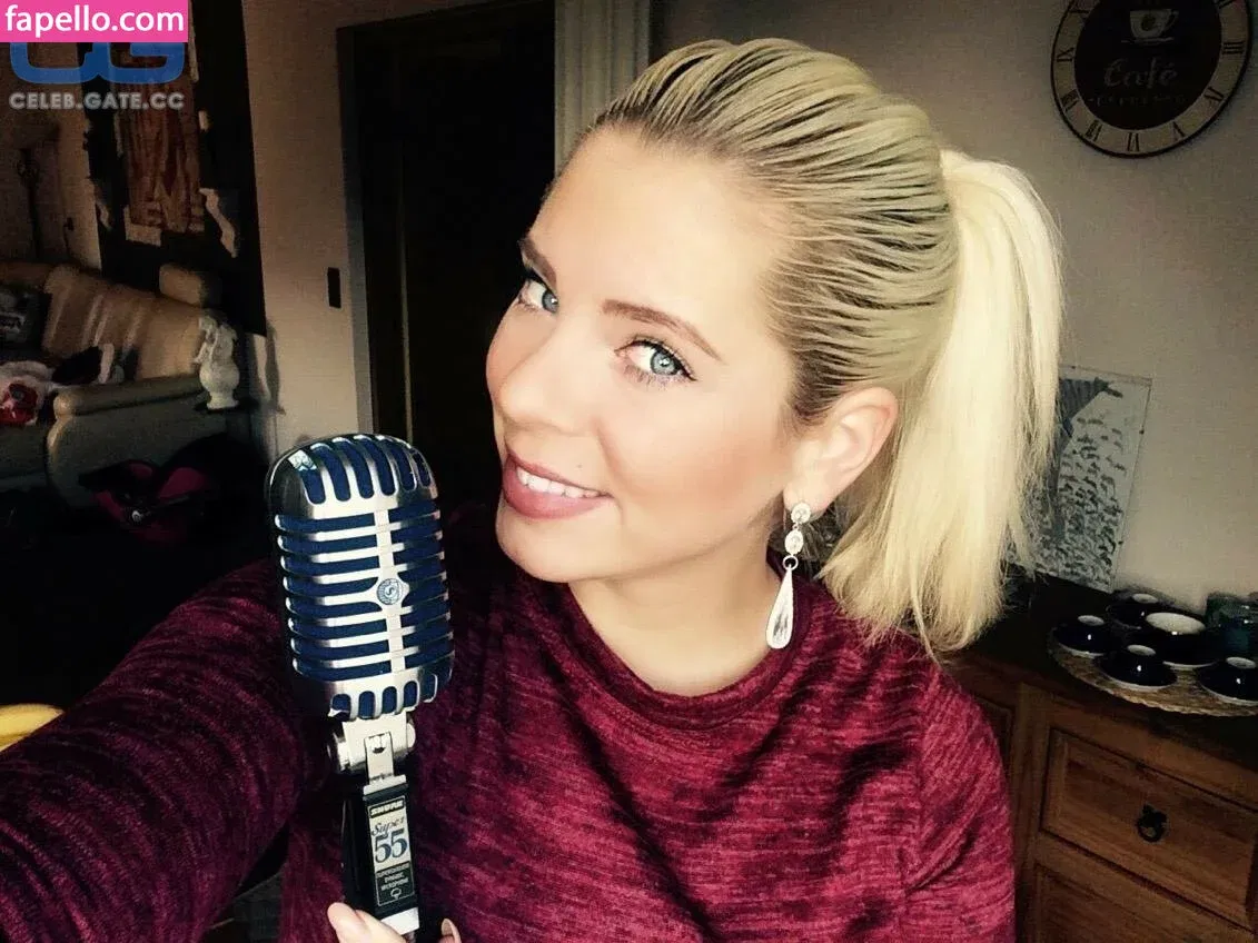 Jenny Frankhauser Onlyfans Photo Gallery 