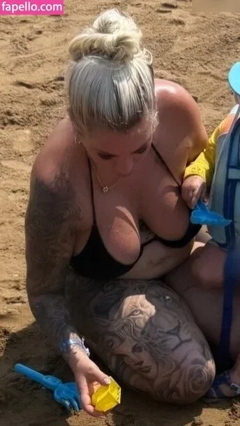 Jenny Frankhauser Onlyfans Photo Gallery 