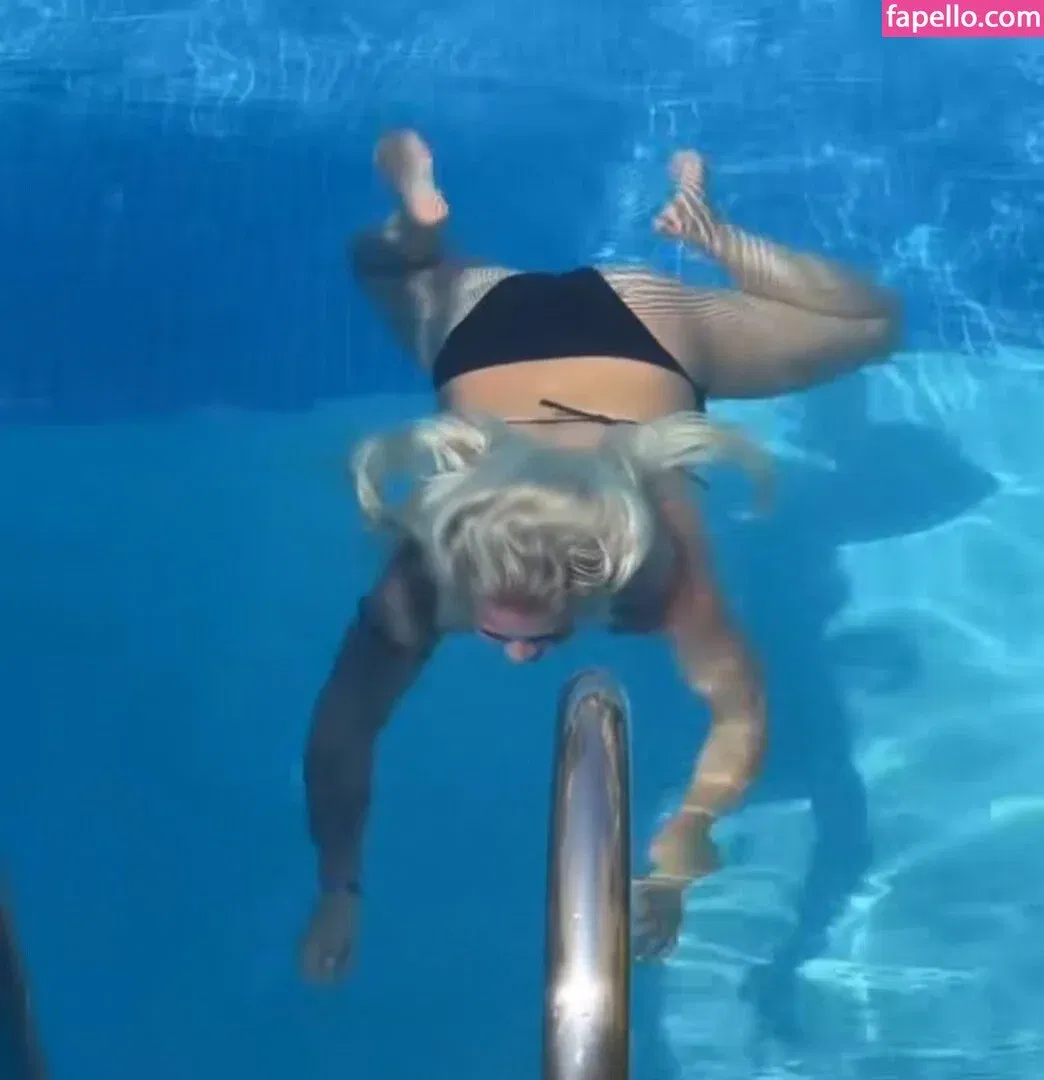 Jenny Frankhauser Onlyfans Photo Gallery 