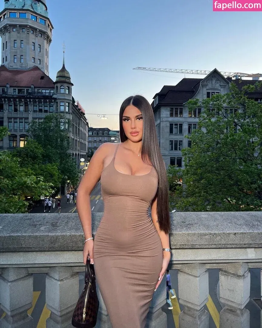 mariaruizzb Onlyfans Photo Gallery 