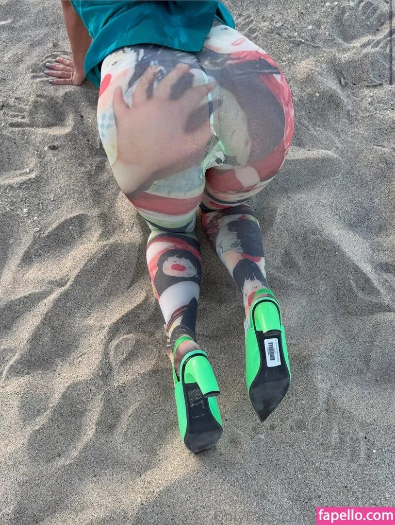 Ann Mlyg0n Onlyfans Photo Gallery 