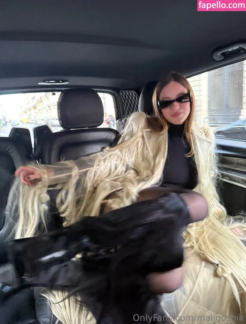 Ann Mlyg0n Onlyfans Photo Gallery 