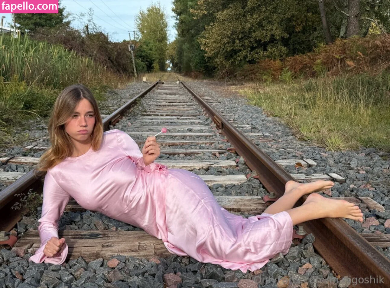 Ann Mlyg0n Onlyfans Photo Gallery 