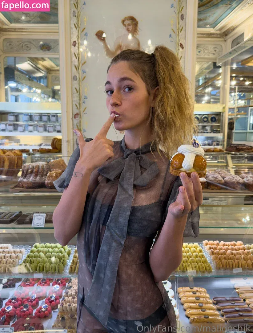 Ann Mlyg0n Onlyfans Photo Gallery 