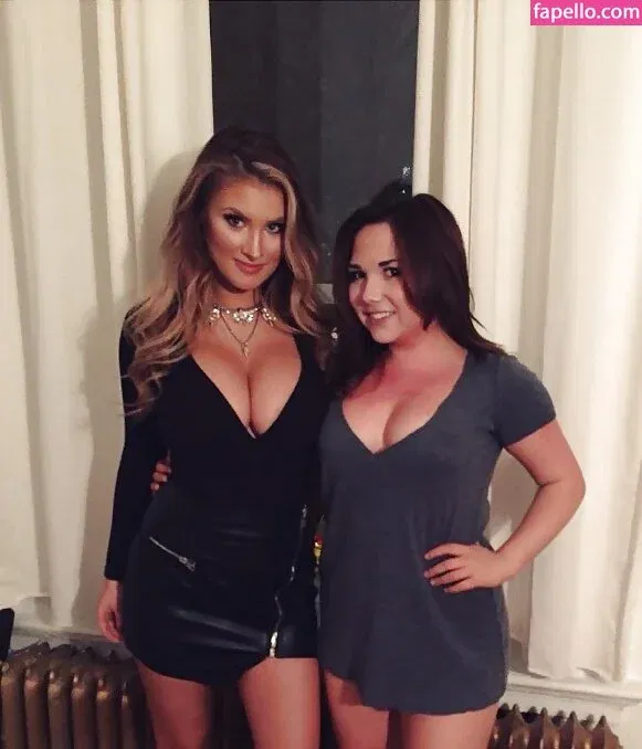 Nina Jane Onlyfans Photo Gallery 