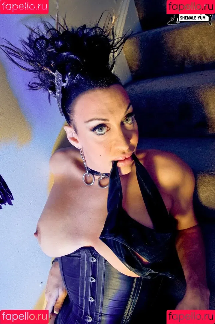 Kourtney Van Wales Onlyfans Photo Gallery 