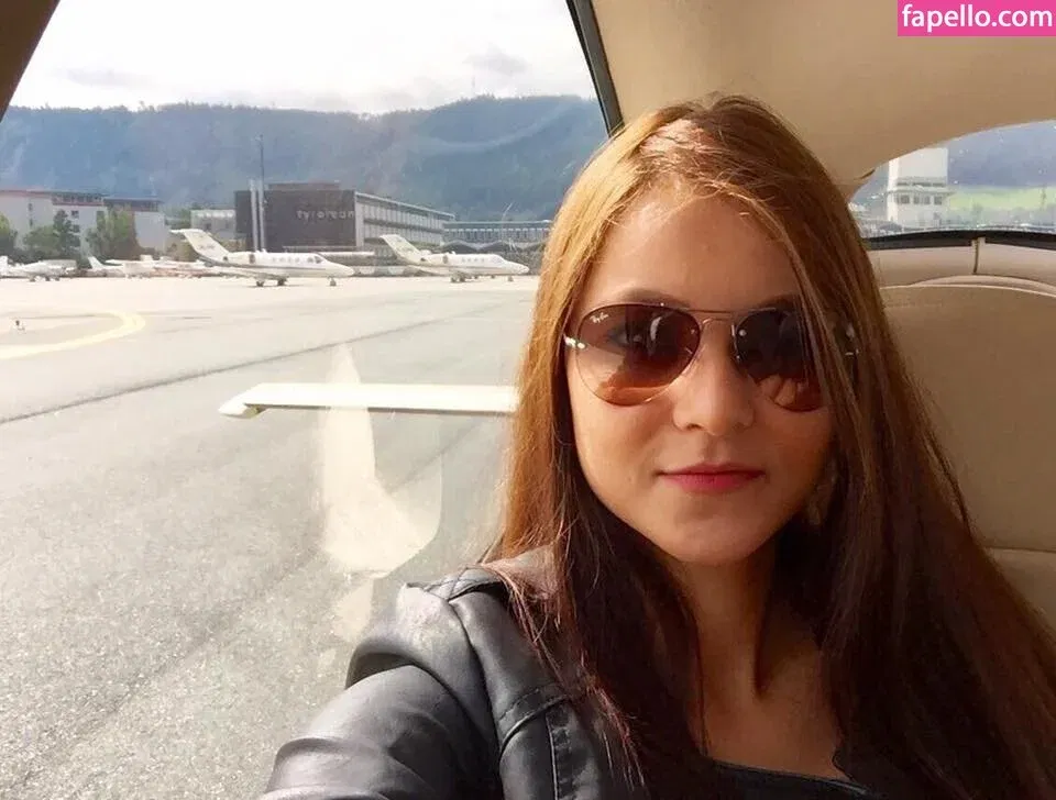 Kattia Vides Onlyfans Photo Gallery 