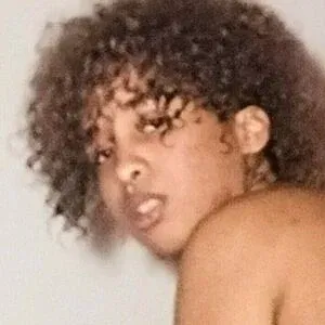 zeventhsunzet Onlyfans Photo Gallery 