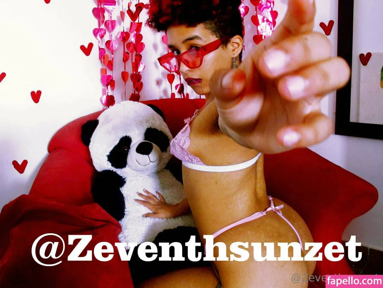 zeventhsunzet Onlyfans Photo Gallery 