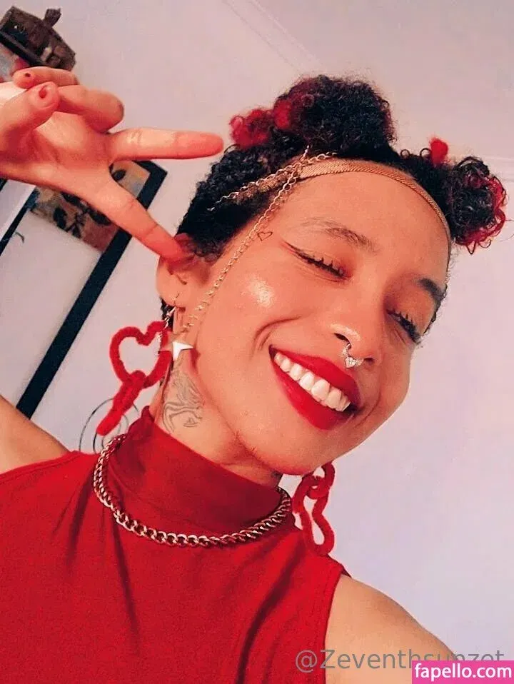 zeventhsunzet Onlyfans Photo Gallery 