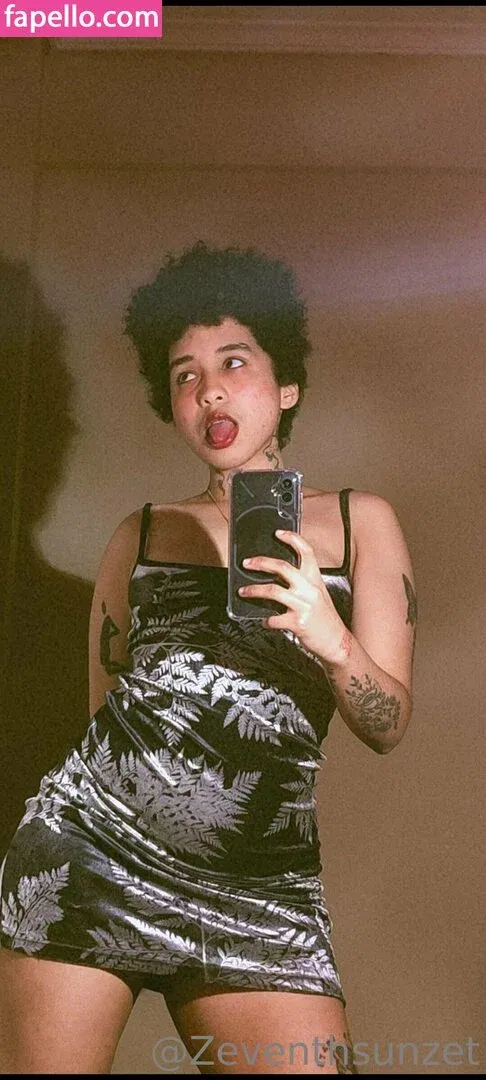 zeventhsunzet Onlyfans Photo Gallery 