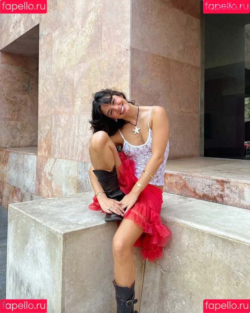 Lydia Campanelli Onlyfans Photo Gallery 