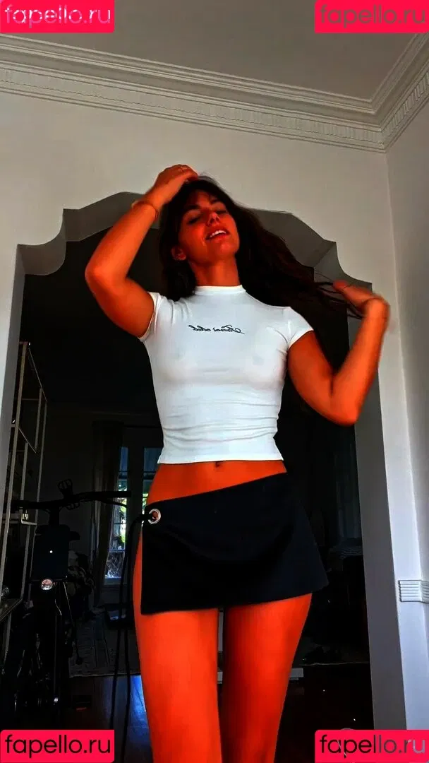 Lydia Campanelli Onlyfans Photo Gallery 
