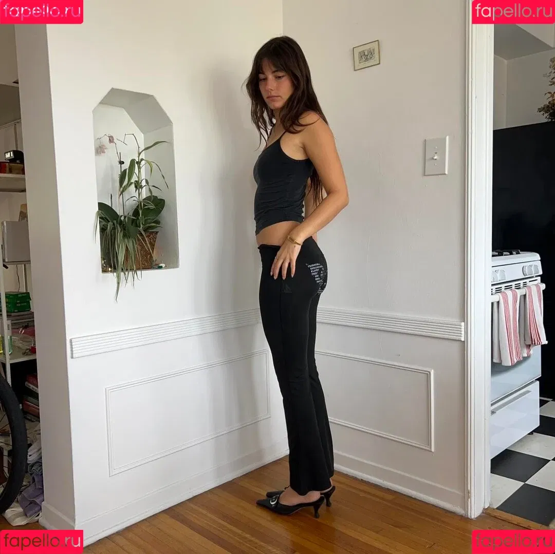Lydia Campanelli Onlyfans Photo Gallery 
