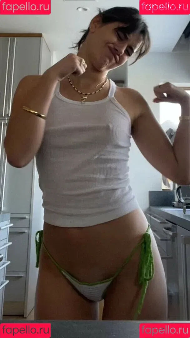 Lydia Campanelli Onlyfans Photo Gallery 
