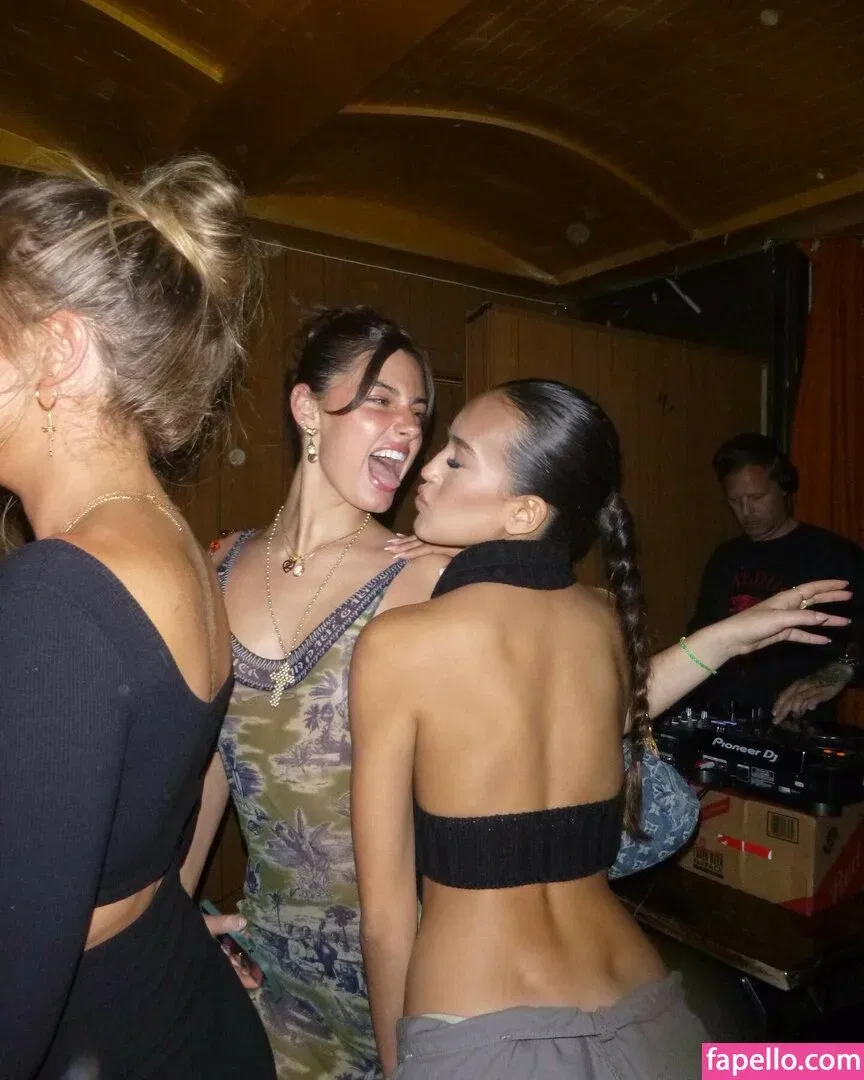 Lydia Campanelli Onlyfans Photo Gallery 