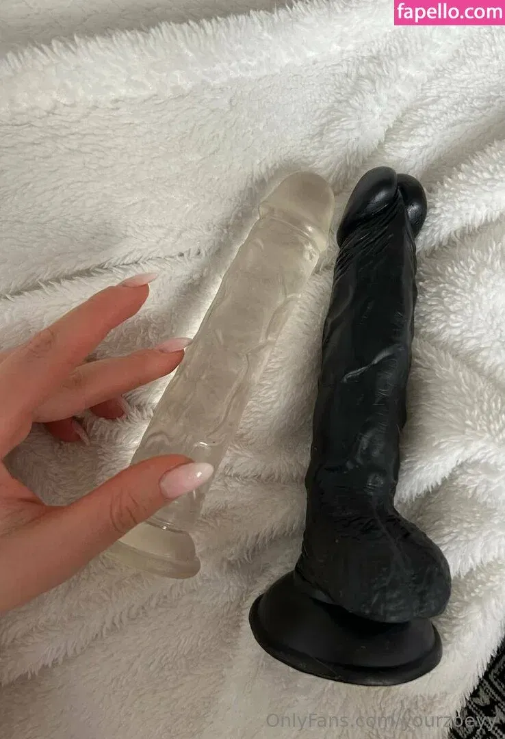 Yourzoey Onlyfans Photo Gallery 