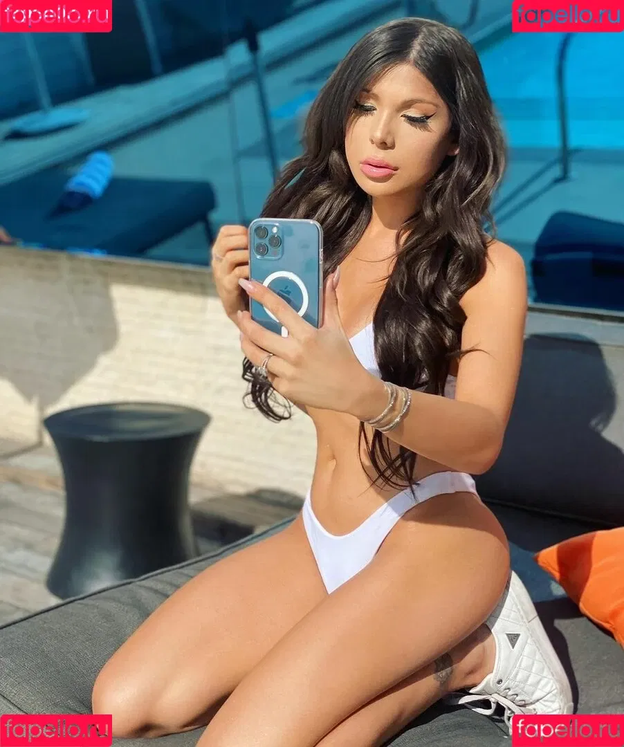 Blaire White Onlyfans Photo Gallery 