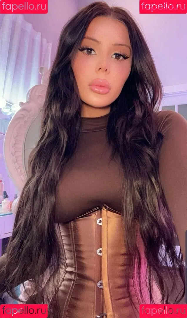 Blaire White Onlyfans Photo Gallery 