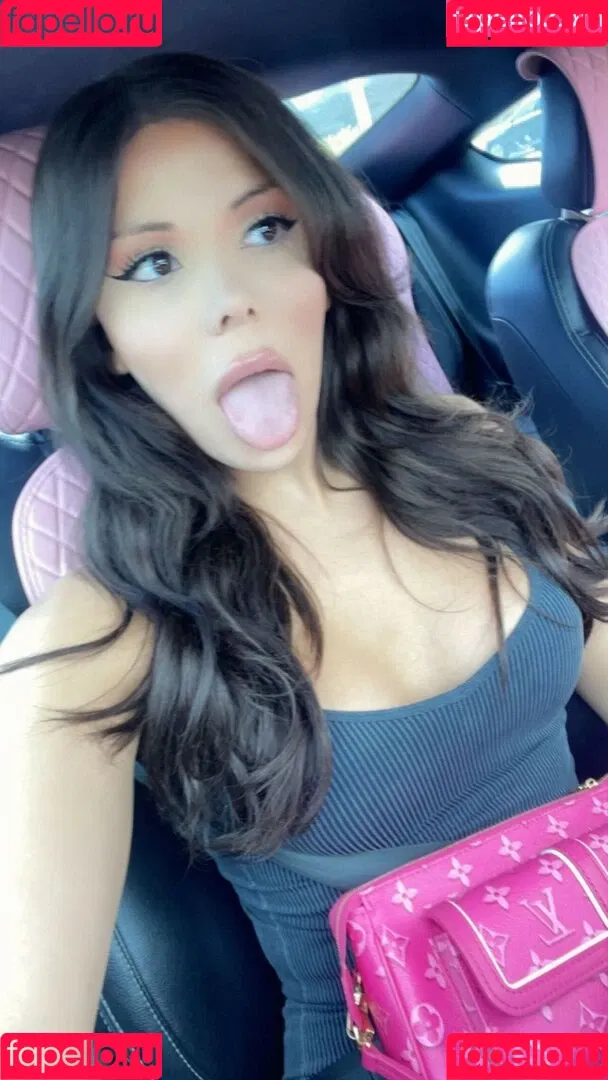 Blaire White Onlyfans Photo Gallery 