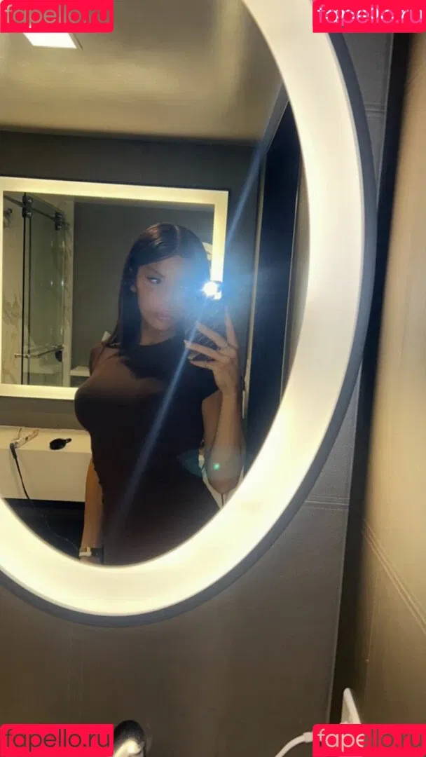 Blaire White Onlyfans Photo Gallery 
