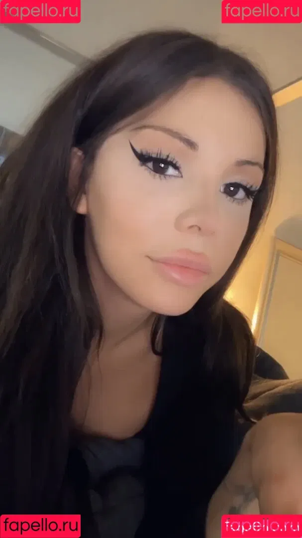 Blaire White Onlyfans Photo Gallery 