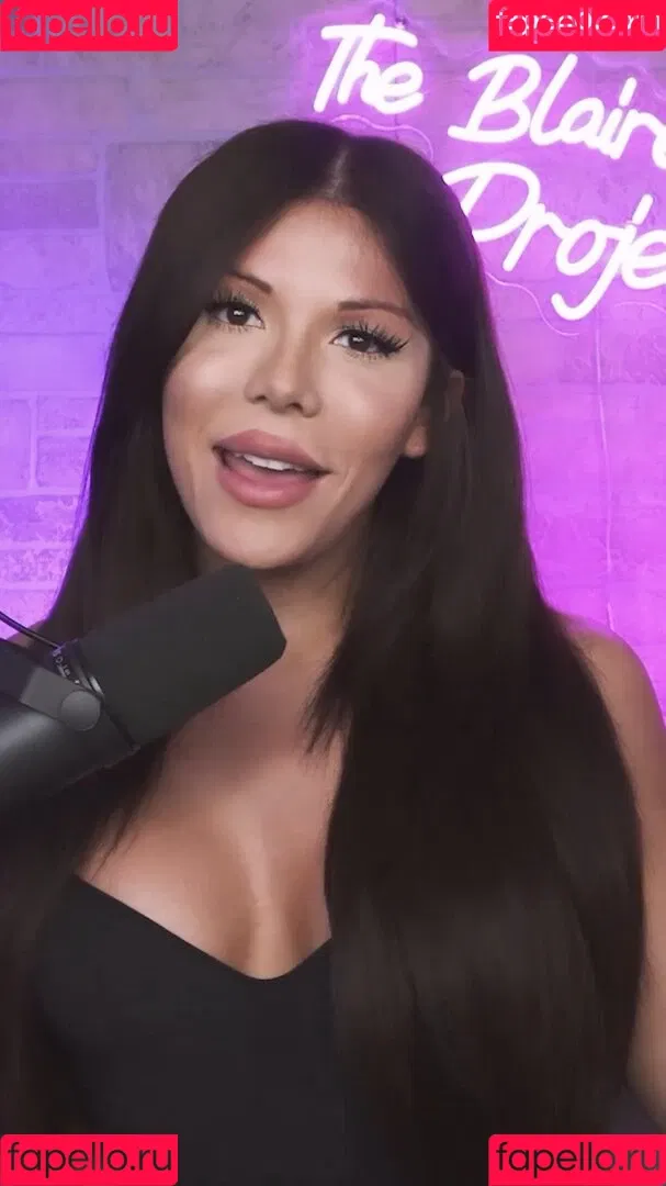 Blaire White Onlyfans Photo Gallery 